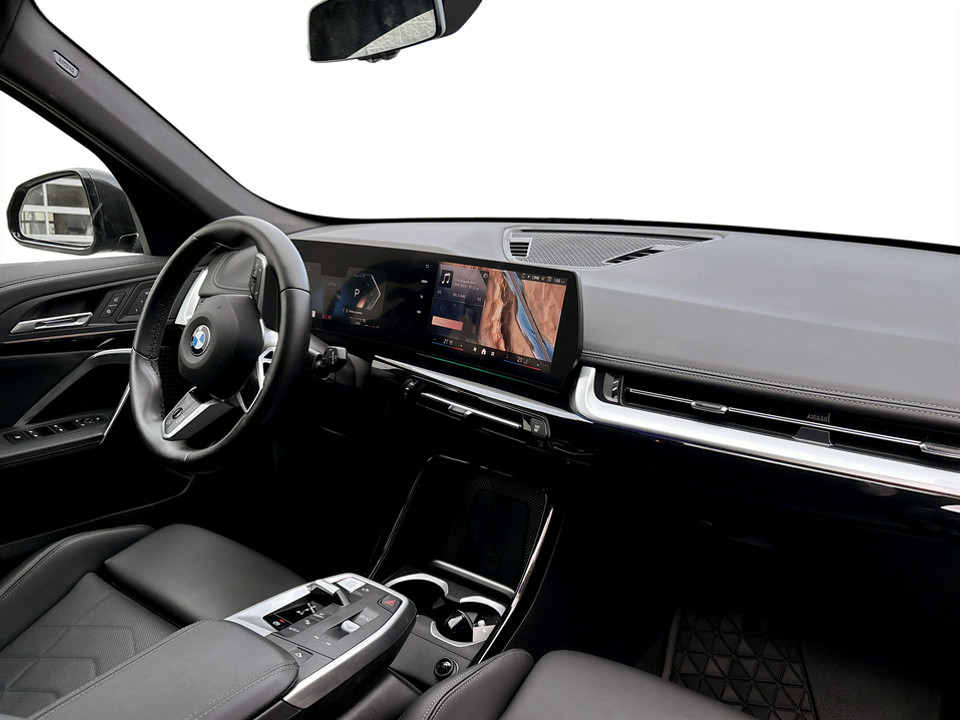 2024 BMW X1 - Image 6