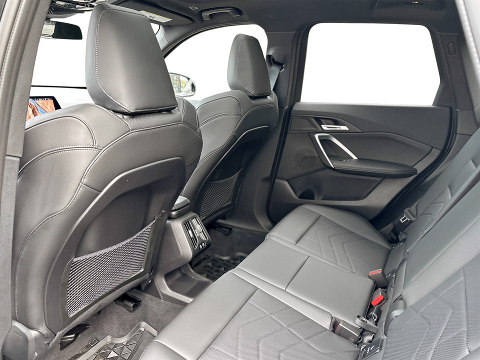 2024 BMW X1 - Image 12
