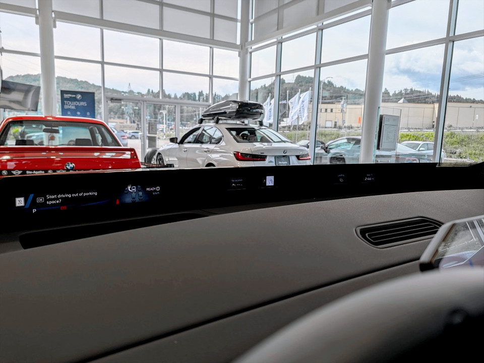2027 BMW iX3 - Image 19