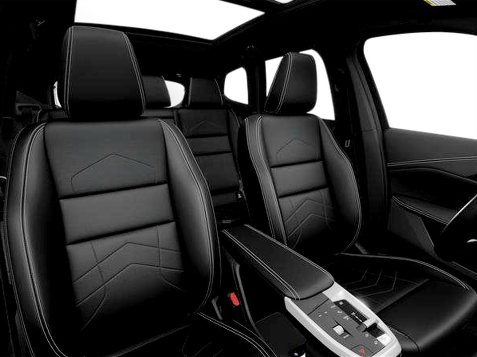 2026 BMW X1 - Image 13