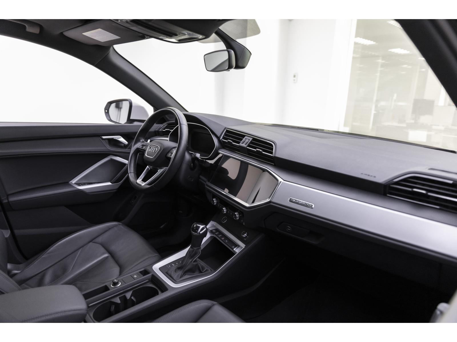 2023 Audi Q3 - Image 13