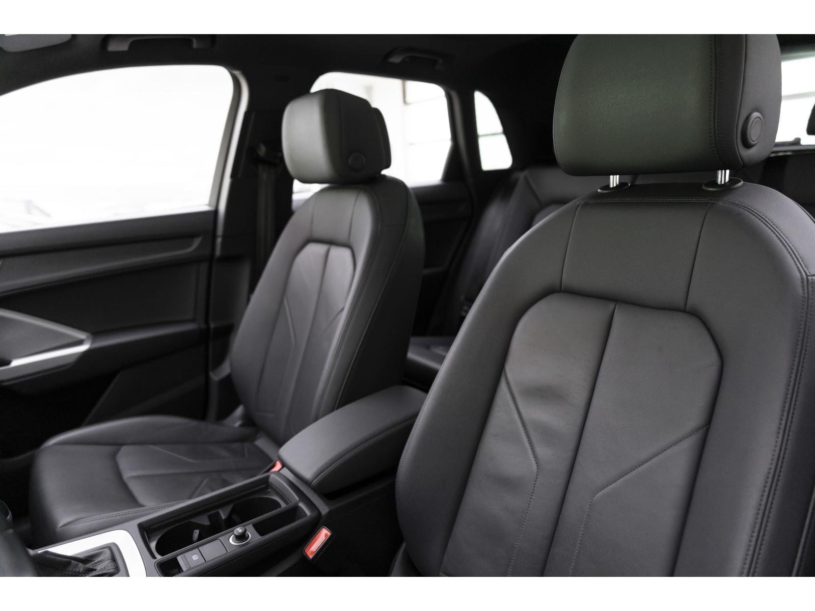 2023 Audi Q3 - Image 16