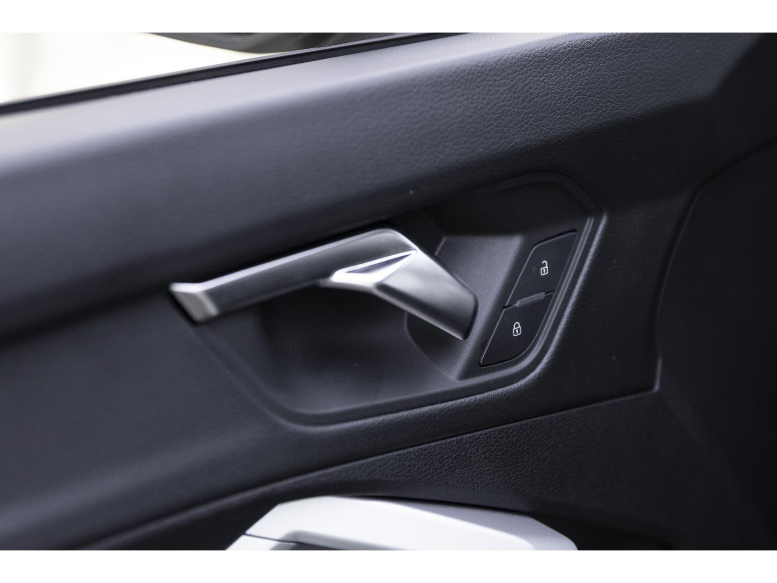 2023 Audi Q3 - Image 22