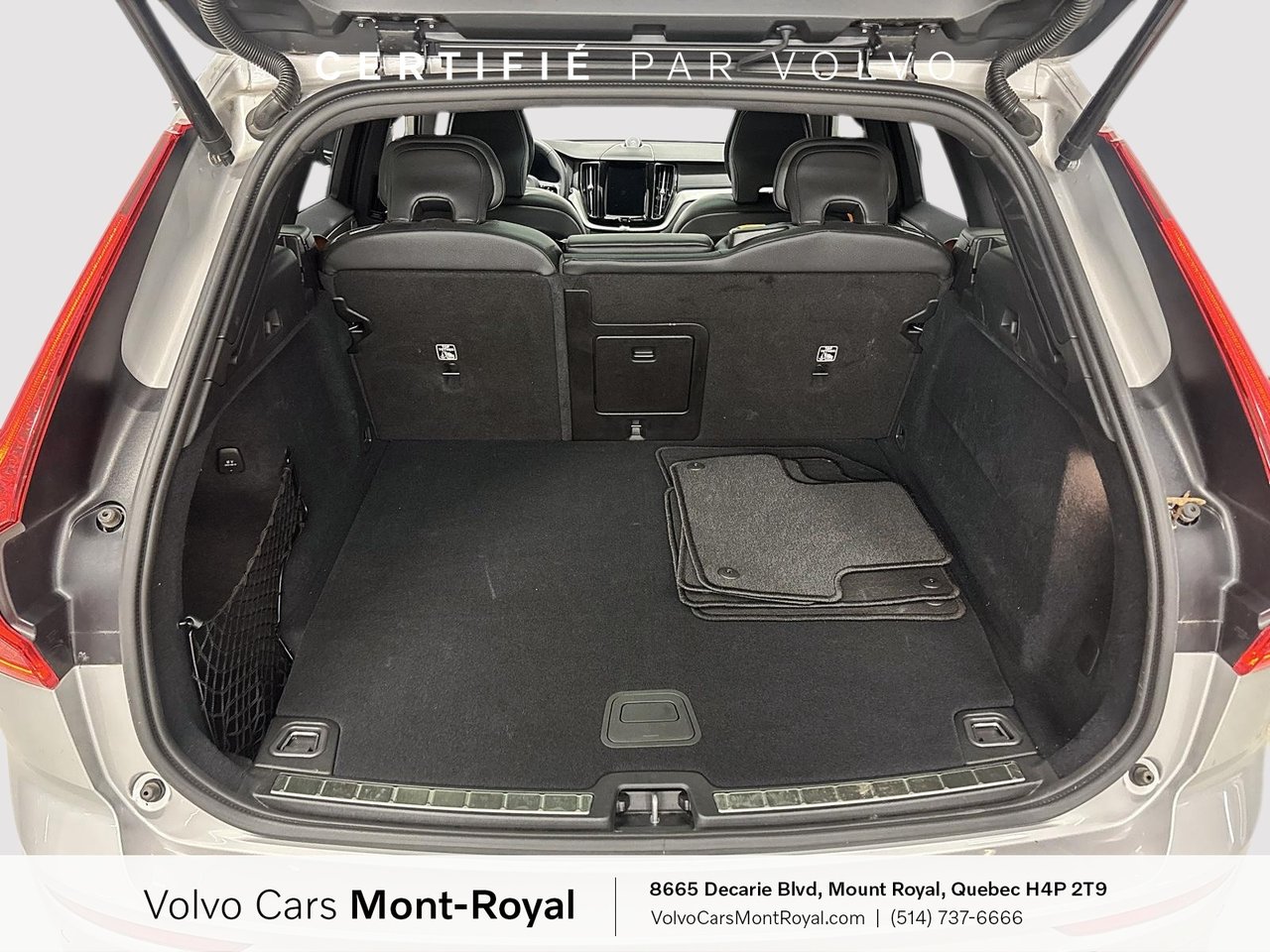 2025 Volvo XC60 Plug-In Hybrid - Image 5