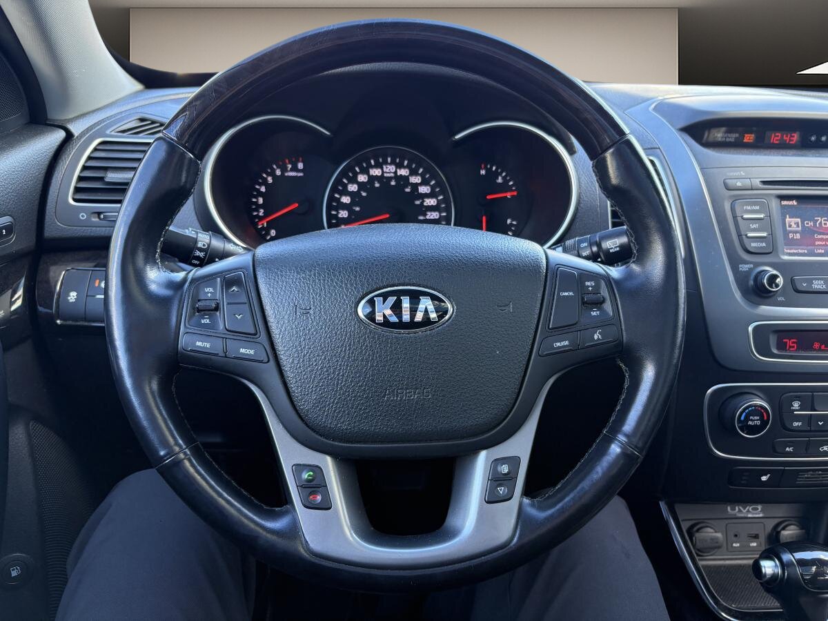 2015 Kia Sorento - Image 15