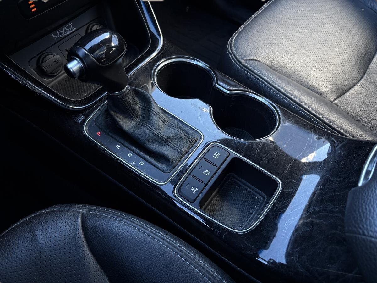 2015 Kia Sorento - Image 19