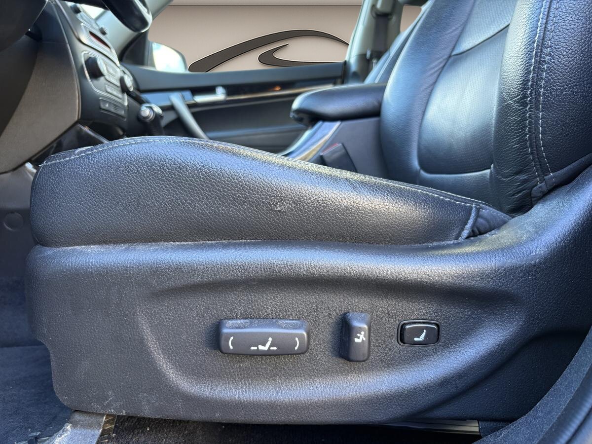 2015 Kia Sorento - Image 21