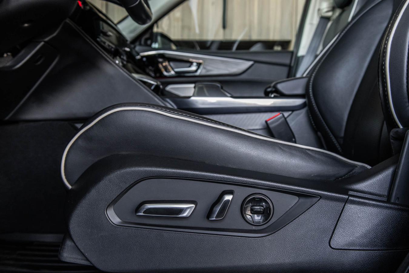 2024 Acura MDX - Image 13