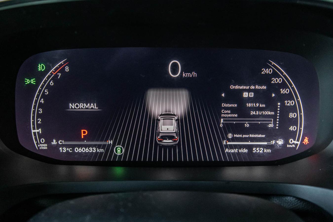 2024 Acura MDX - Image 17