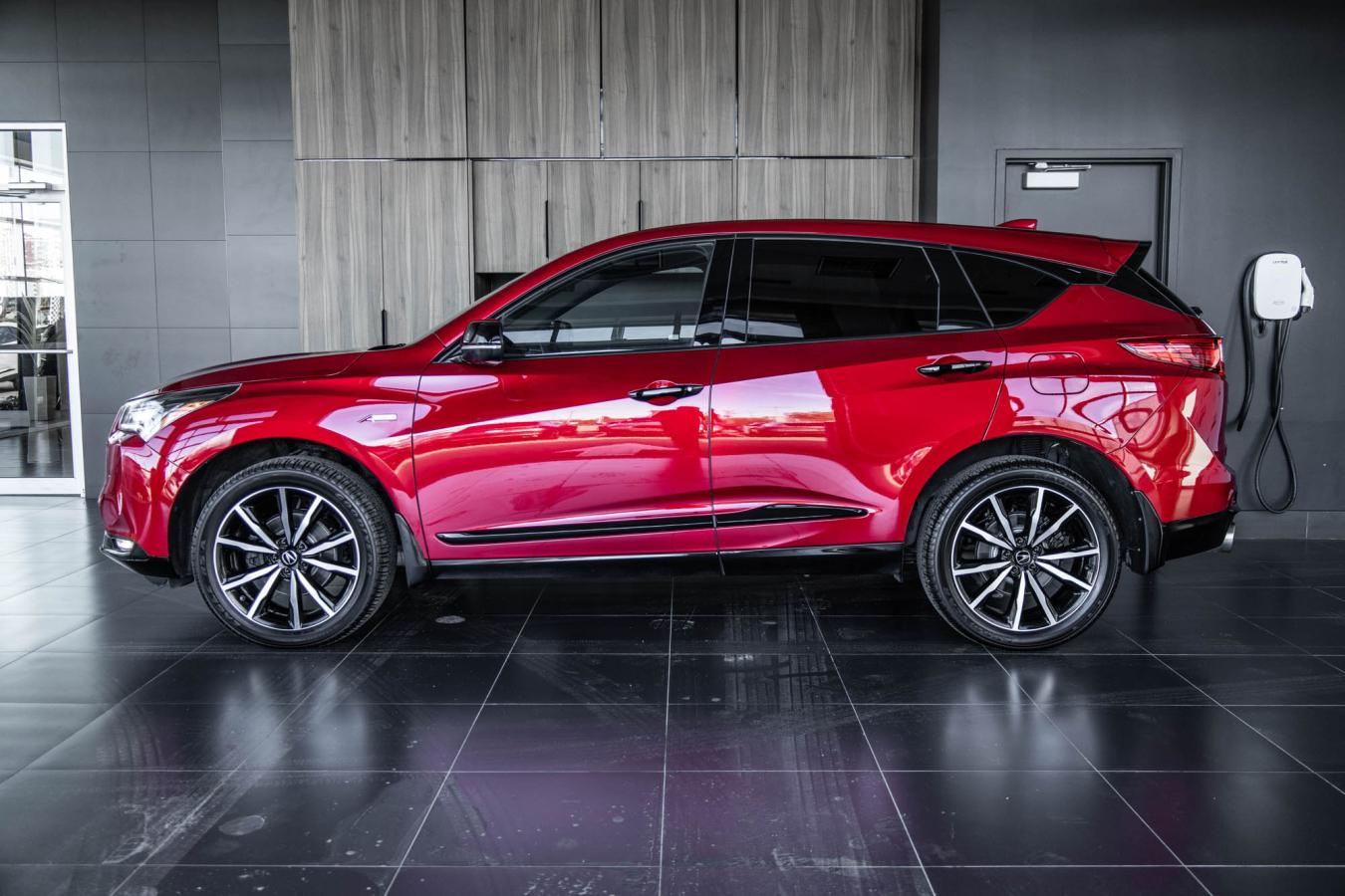 2025 Acura RDX - Image 6