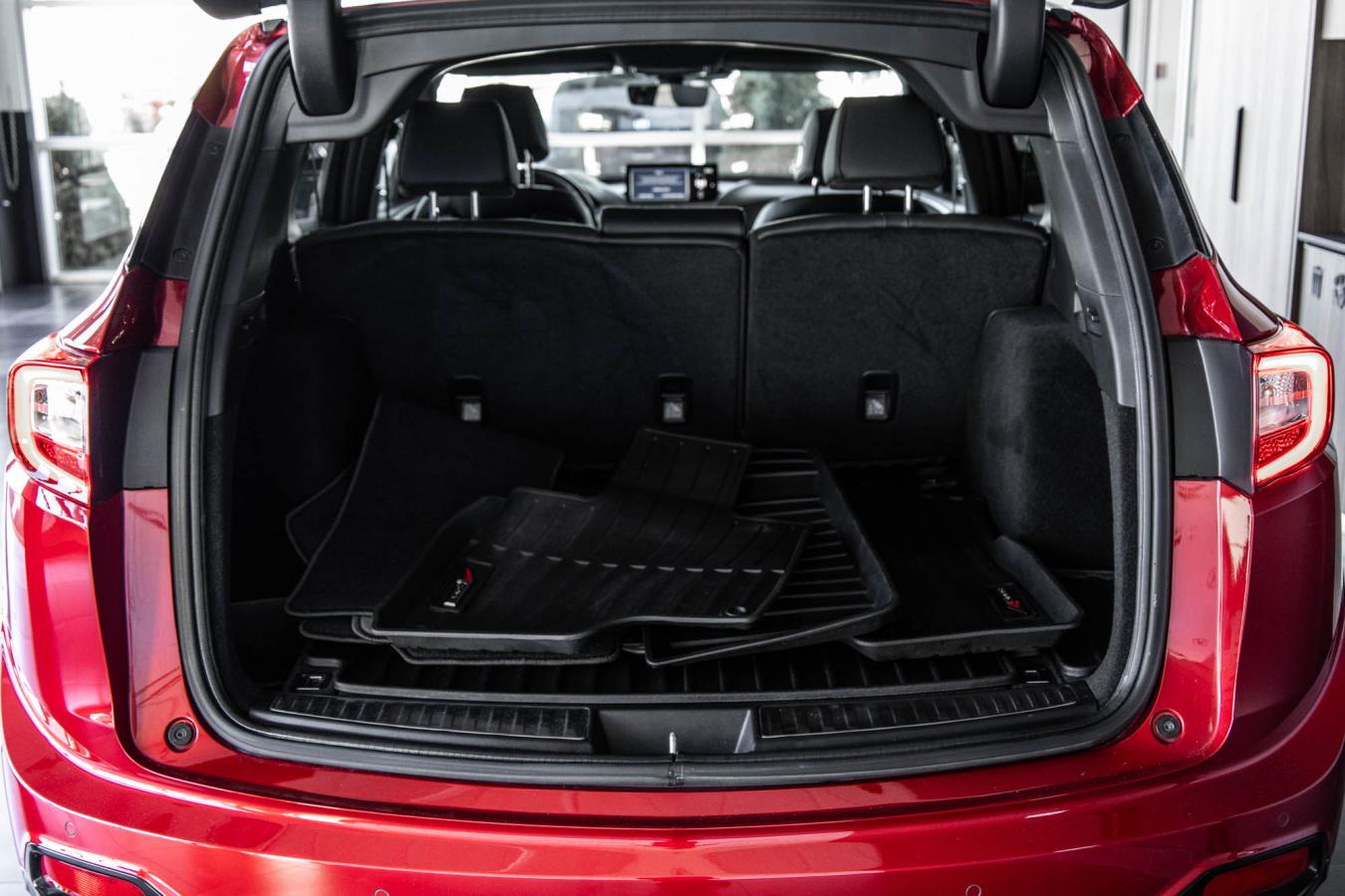 2025 Acura RDX - Image 11