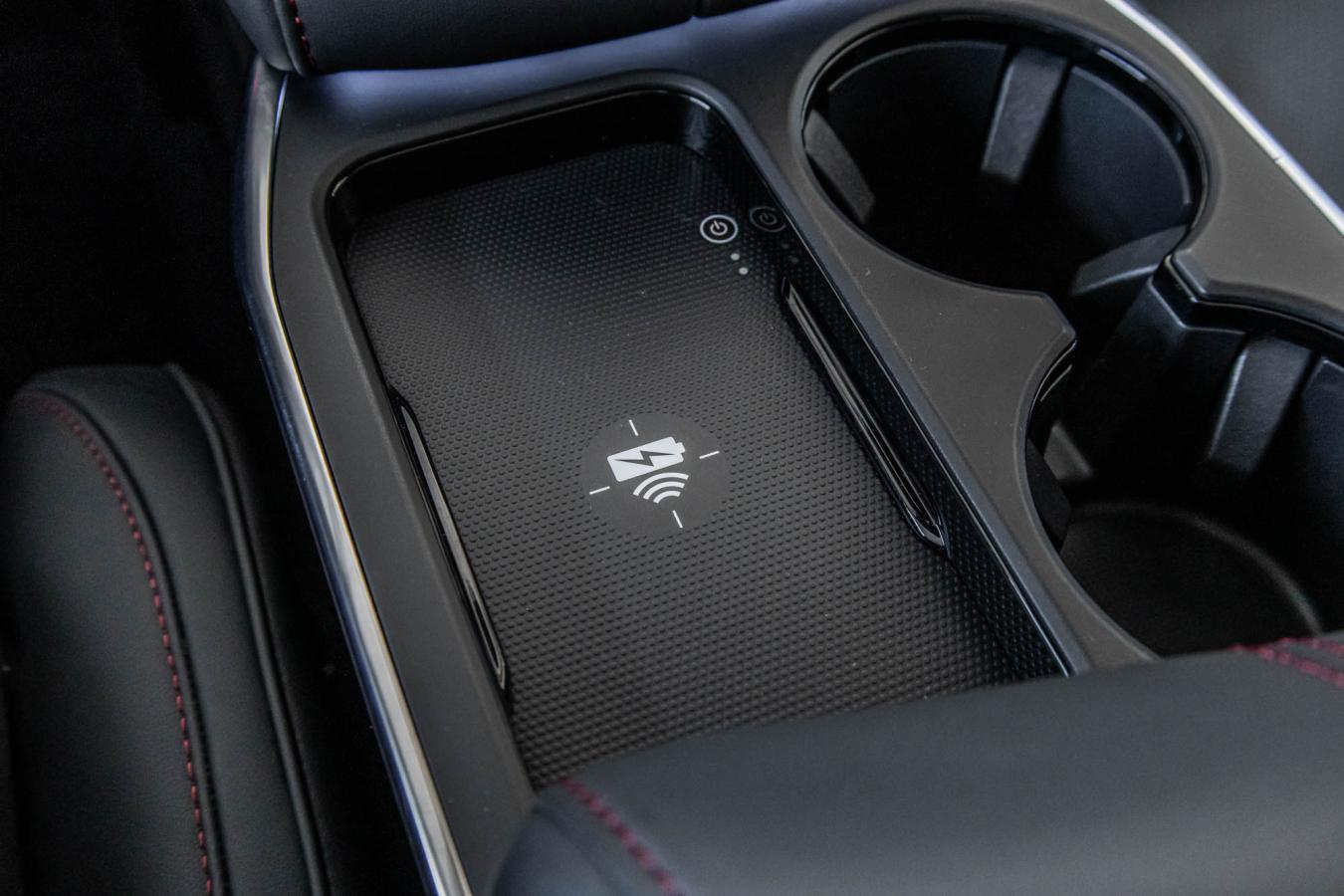 2025 Acura RDX - Image 30