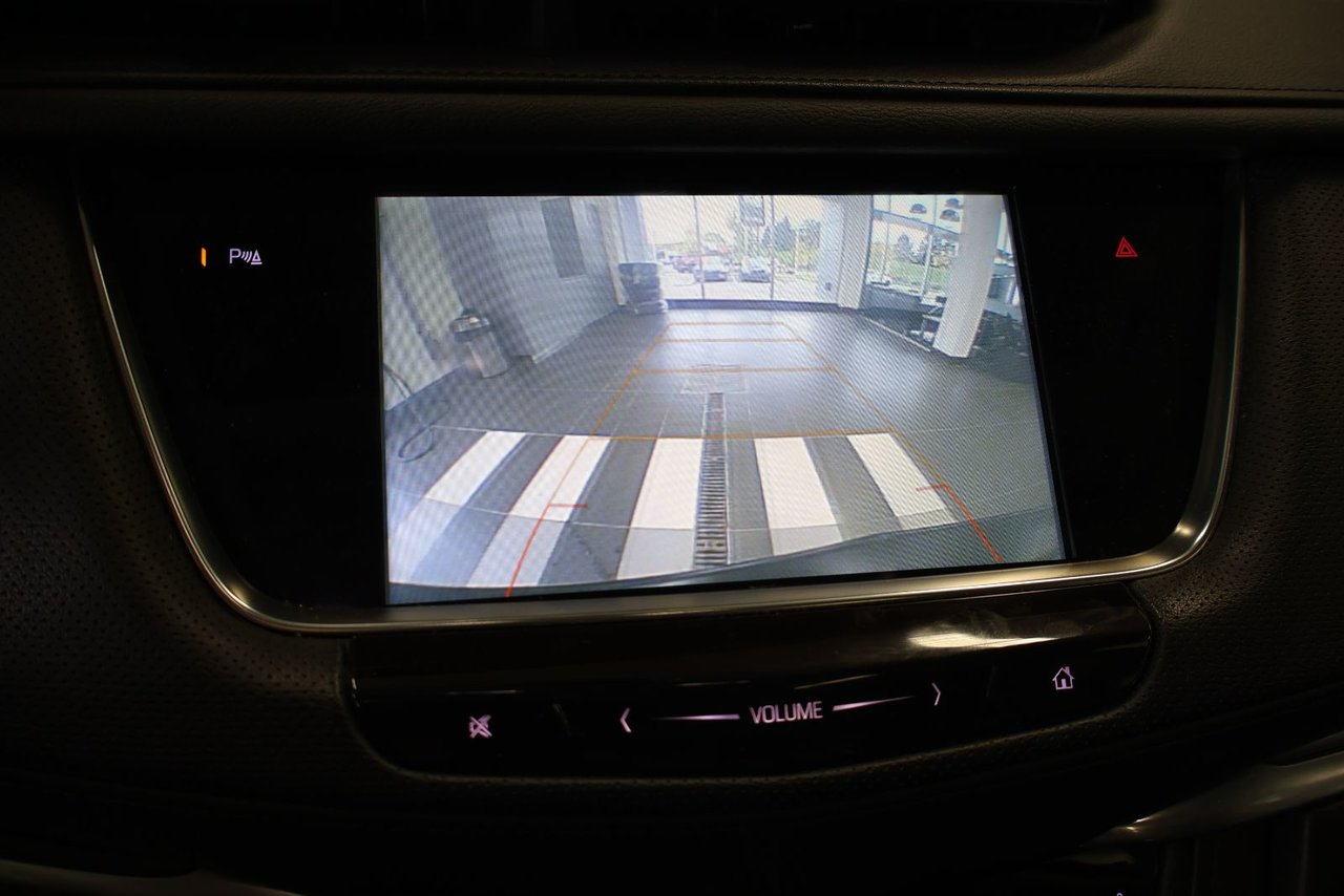 2018 Cadillac XT5 - Image 15