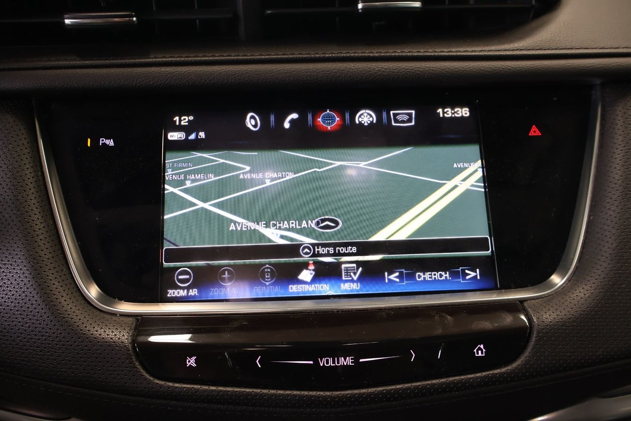 2018 Cadillac XT5 - Image 17