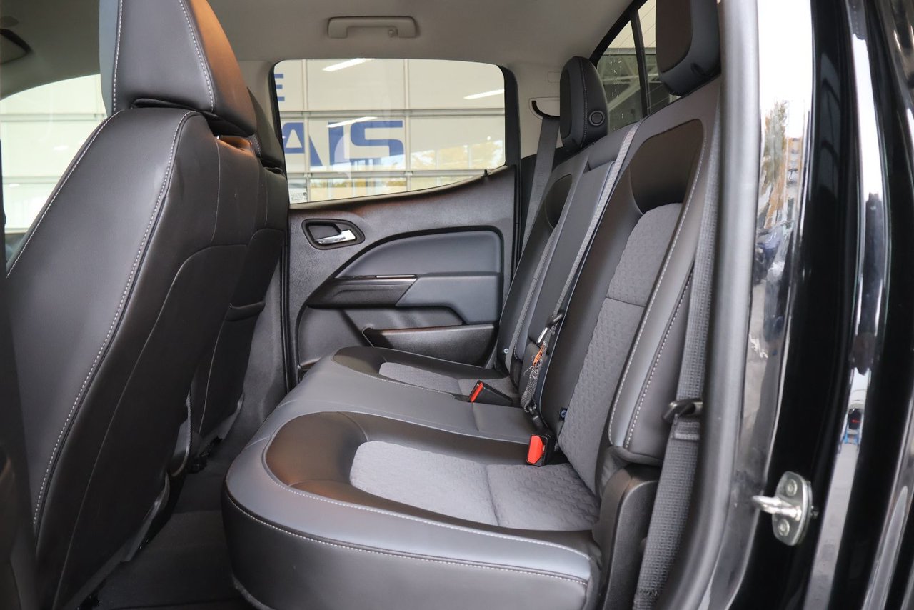 2021 Chevrolet Colorado - Image 16