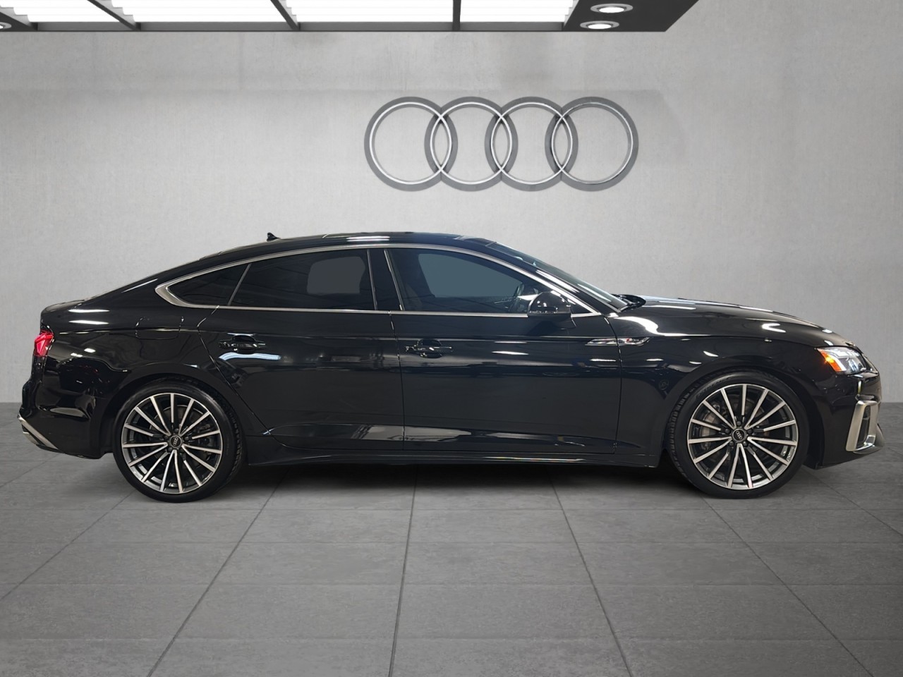 2023 Audi A5 Sportback - Image 4