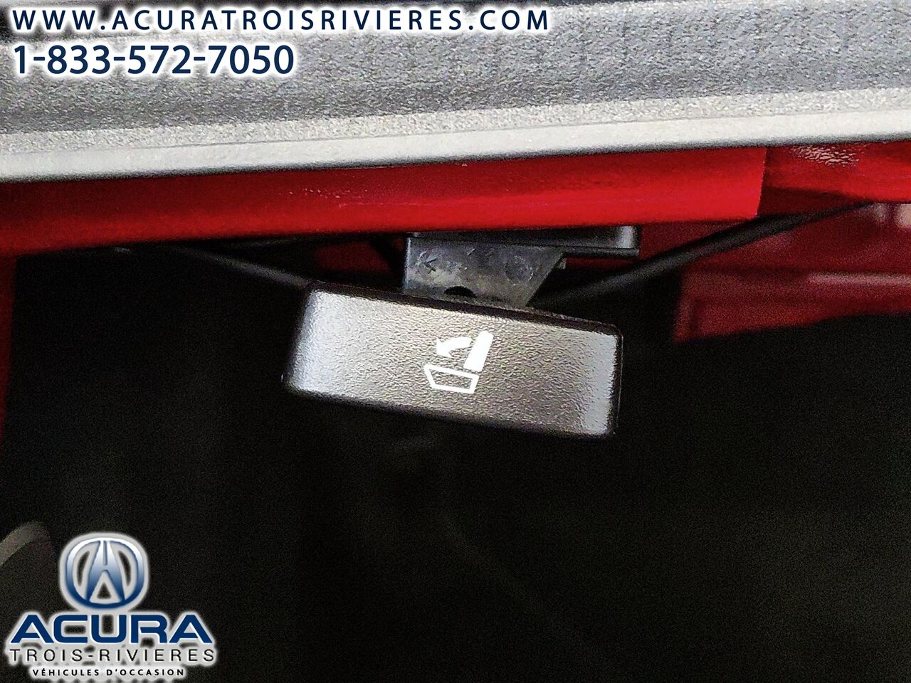 2017 Acura ILX PREMIUM - Image 10