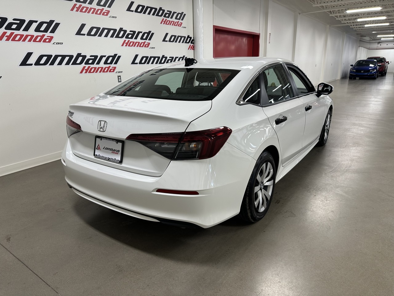 2025 Honda Civic - Image 10