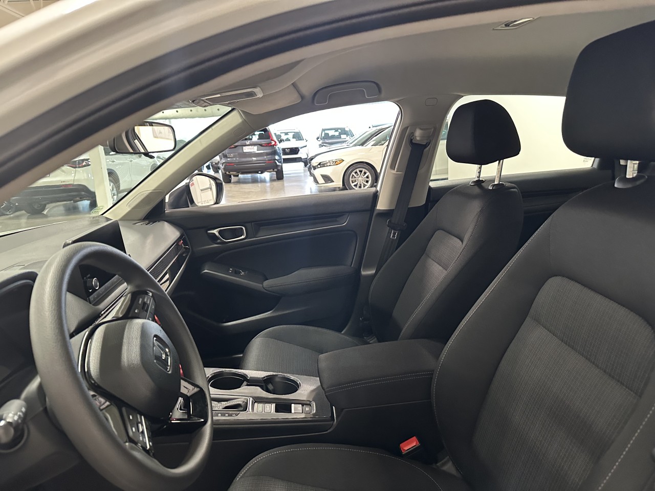 2025 Honda Civic - Image 14