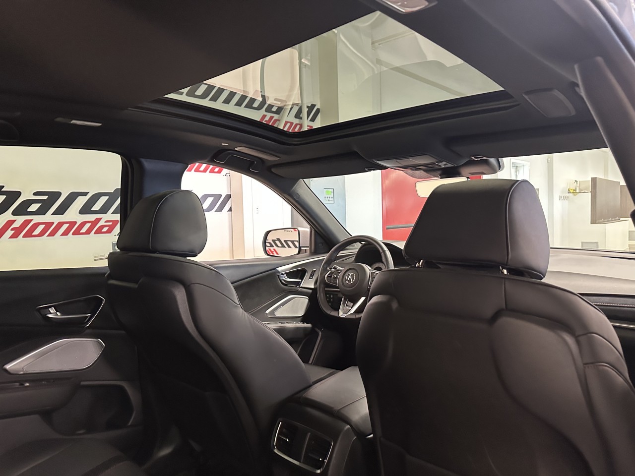 2022 Acura RDX - Image 32