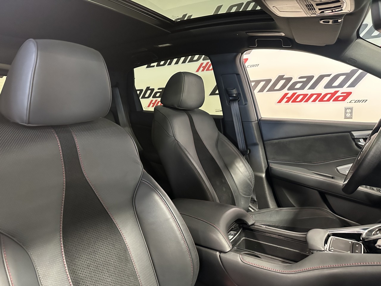 2022 Acura RDX - Image 34