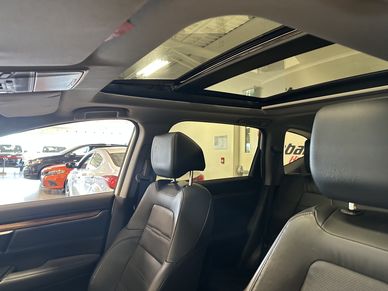 2019 Honda CR-V - Image 15