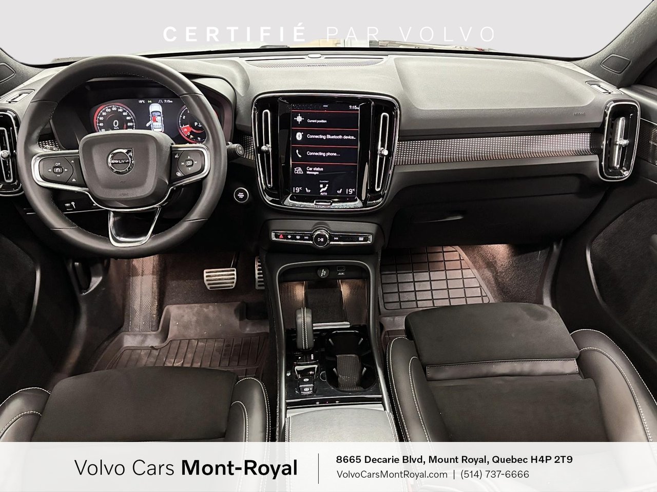 2022 Volvo XC40 - Image 8
