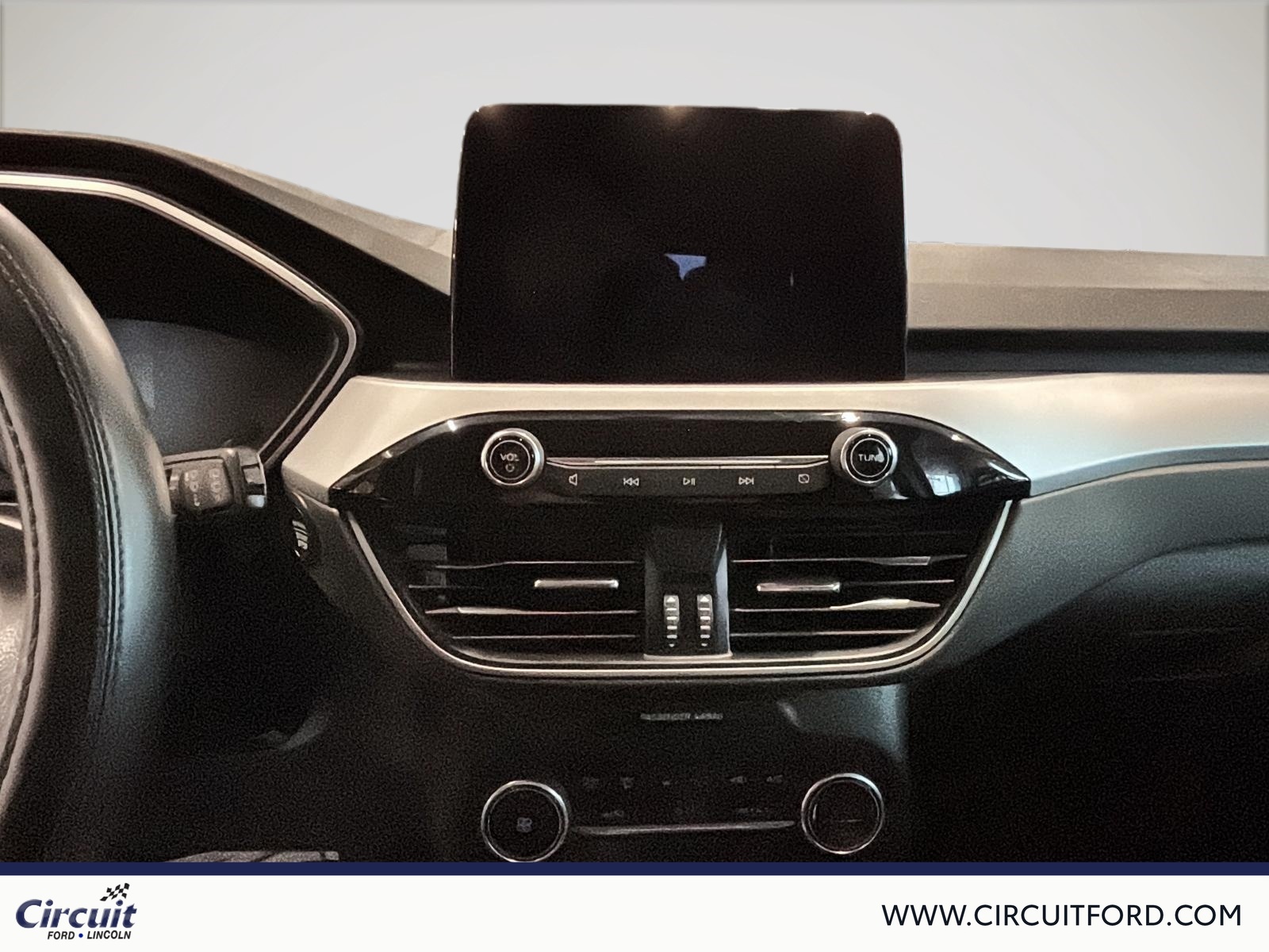 2020 Ford Escape - Image 13