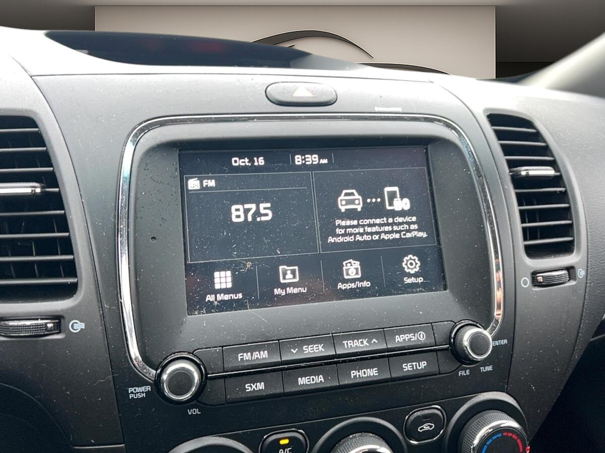 2018 Kia Forte - Image 12