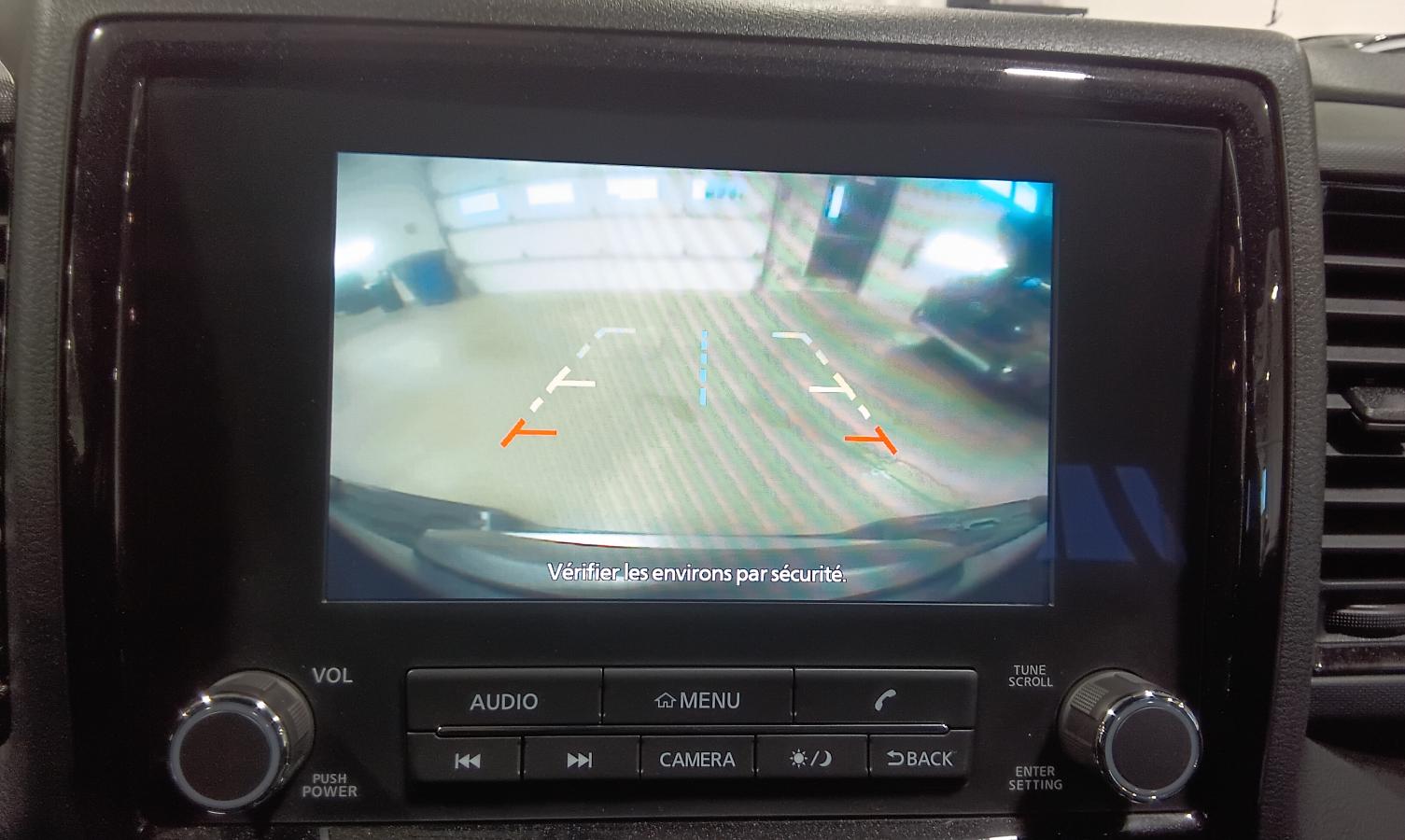 2023 Nissan Frontier - Image 20