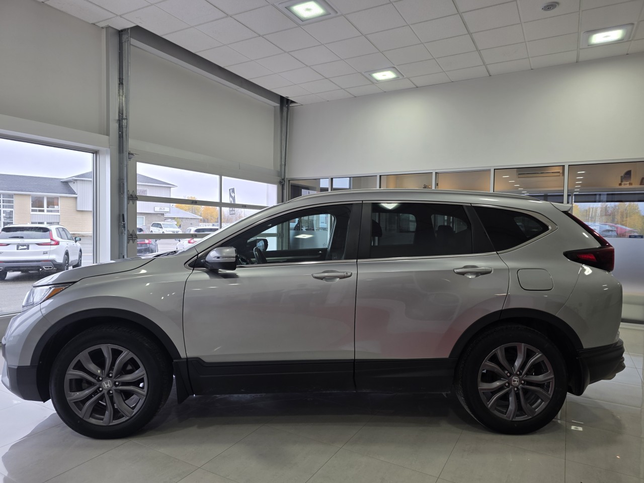 2022 Honda CR-V - Image 4