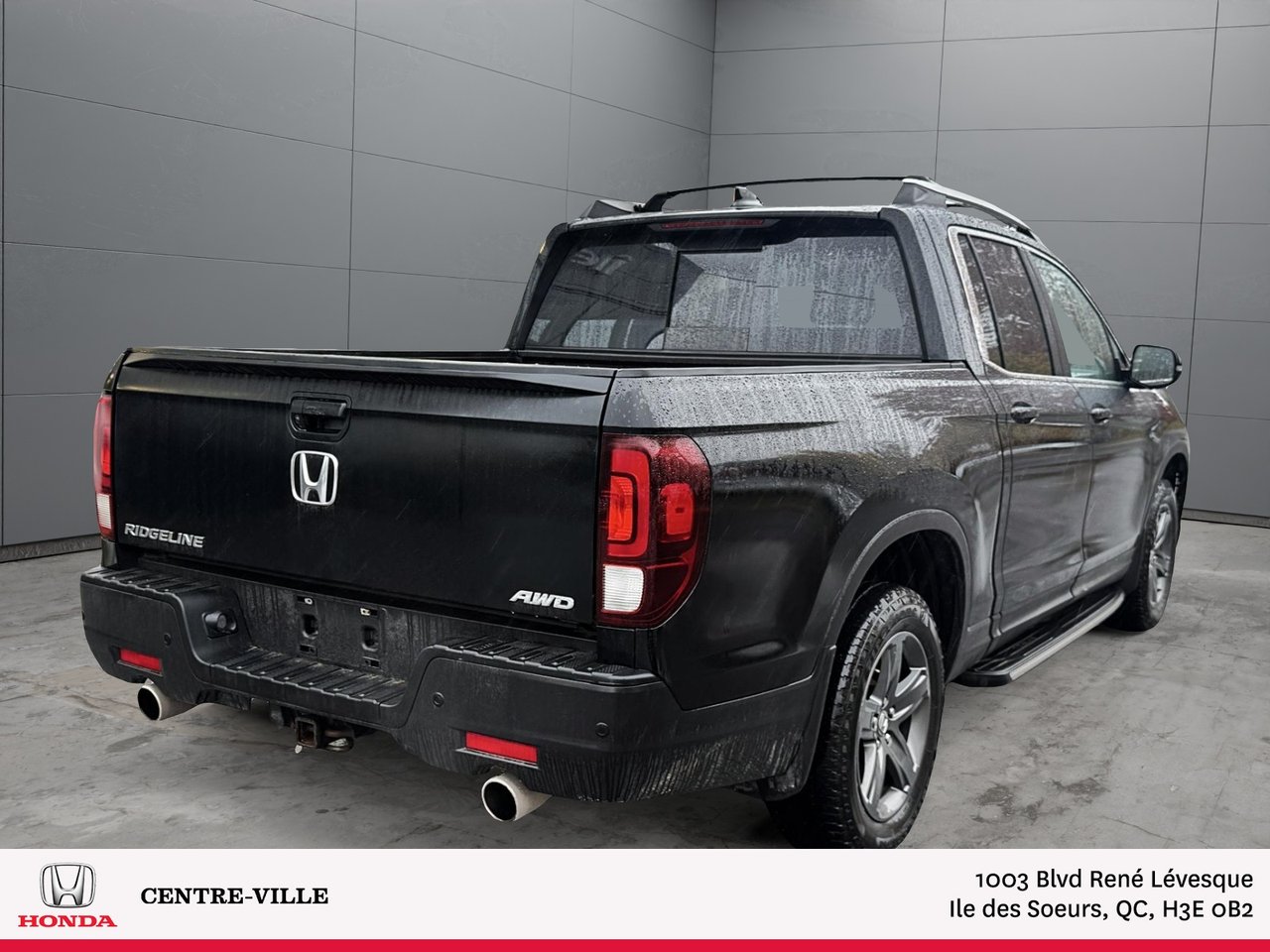 2022 Honda Ridgeline - Image 3