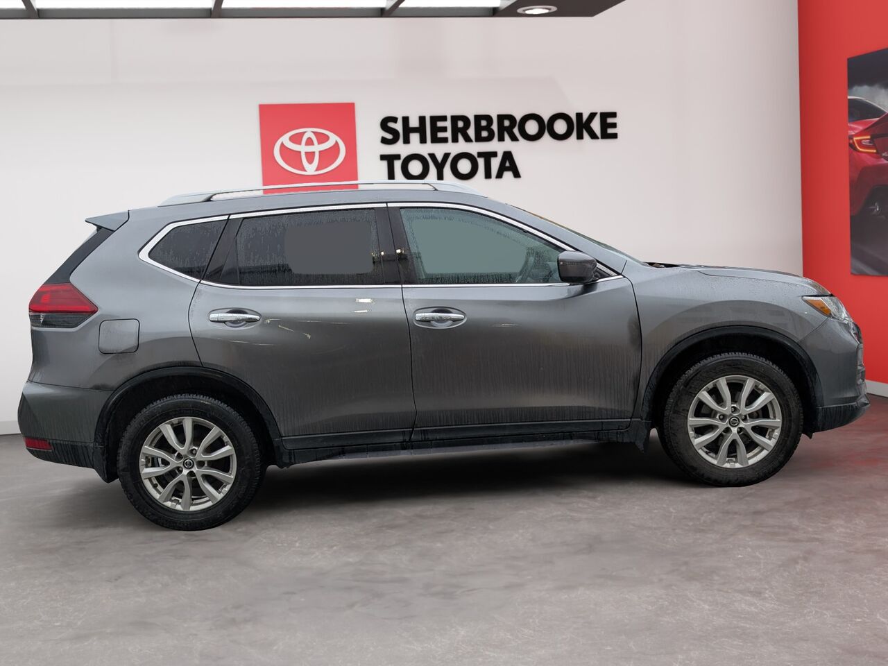 2020 Nissan Rogue - Image 3