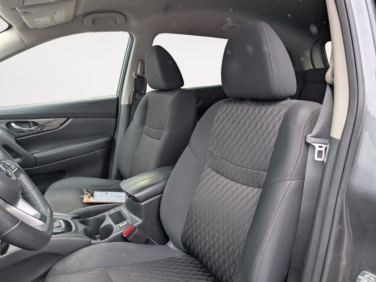 2020 Nissan Rogue - Image 7