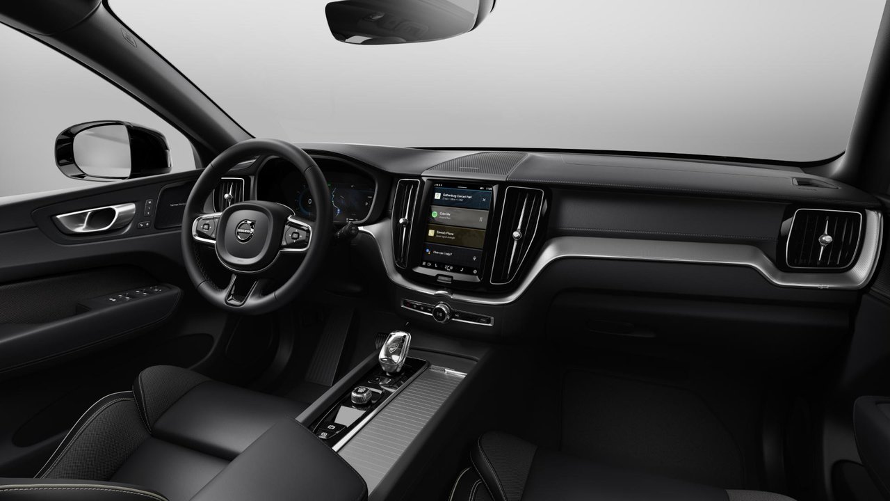 2025 Volvo XC60 Plug-in hybrid - Image 8