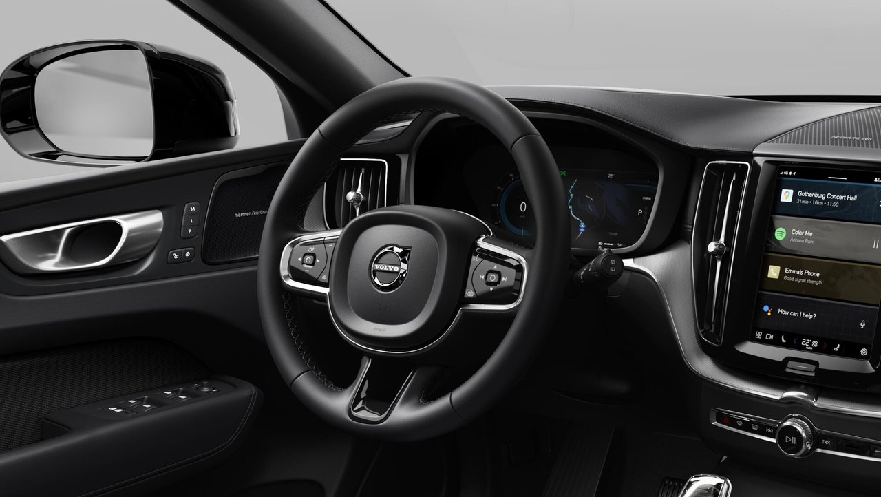 2025 Volvo XC60 Plug-in hybrid - Image 12