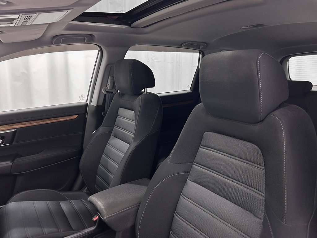 2017 Honda CR-V - Image 15