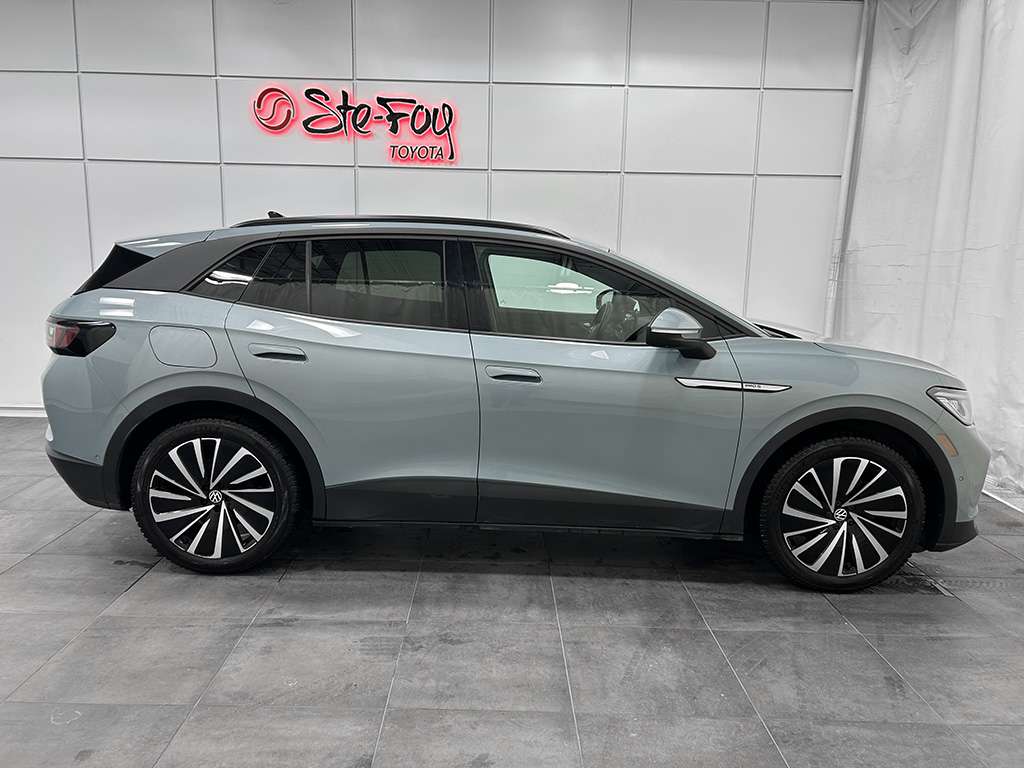 2023 Volkswagen ID.4 - Image 7