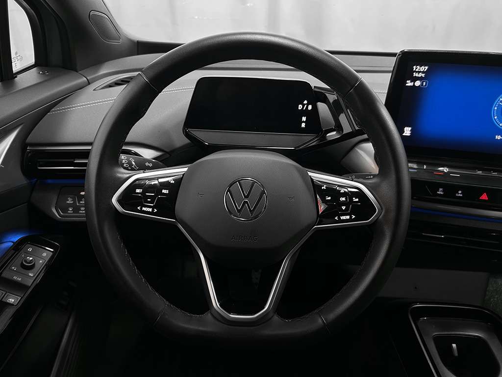 2023 Volkswagen ID.4 - Image 11