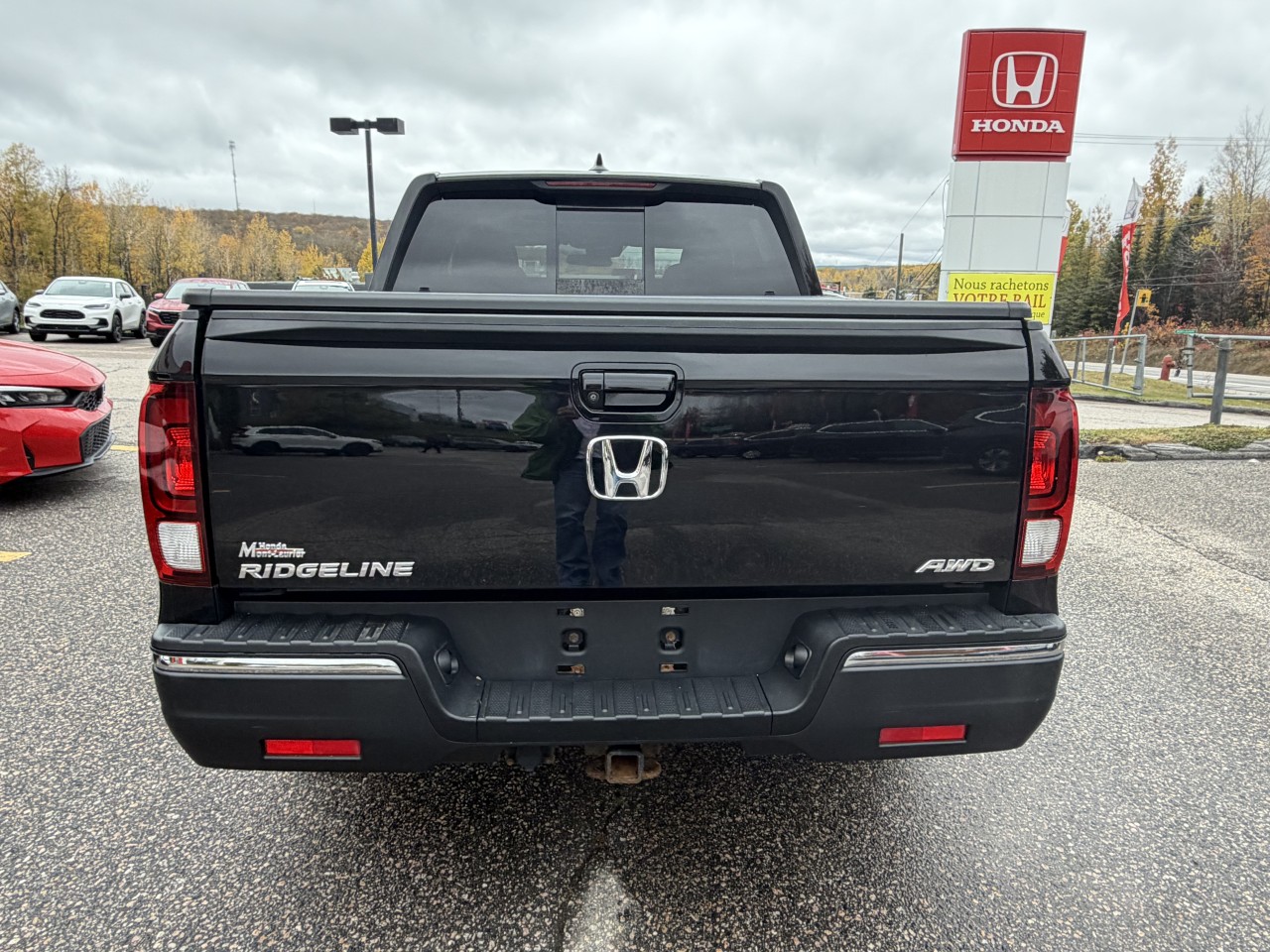2019 Honda Ridgeline - Image 5