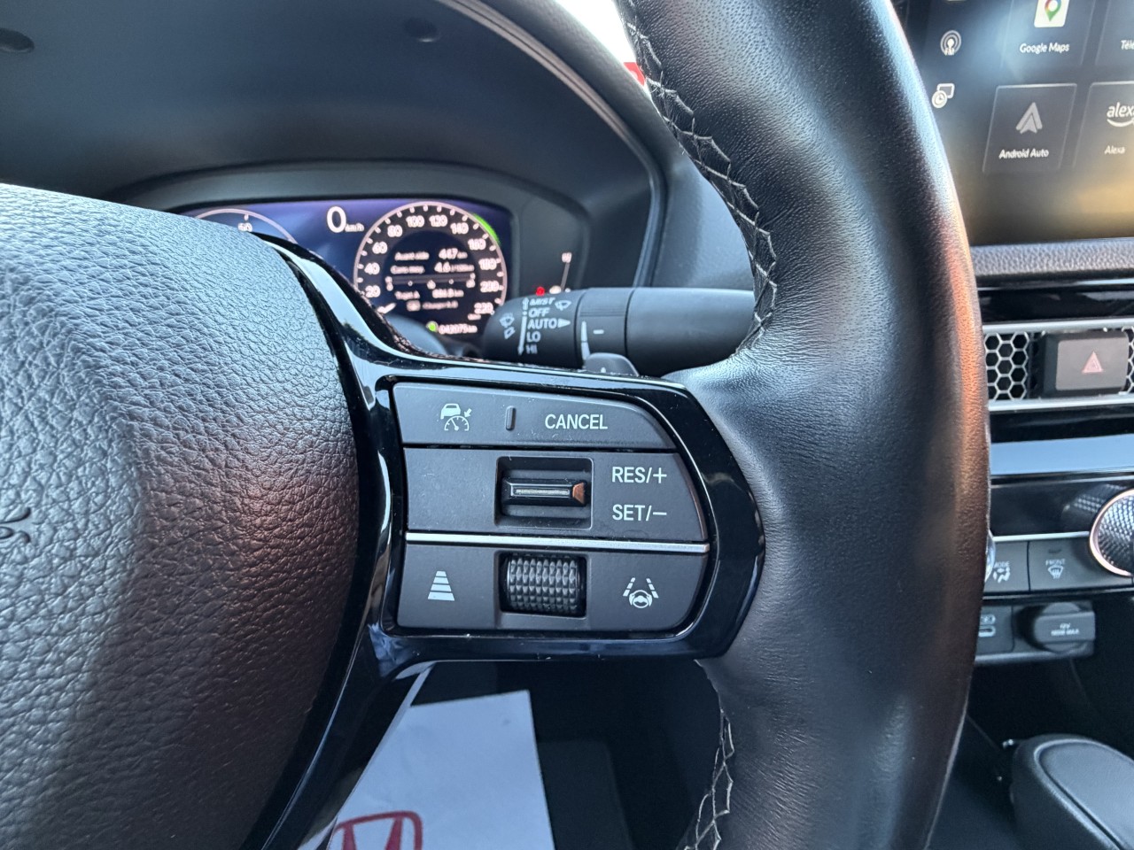 2025 Honda Civic - Image 15