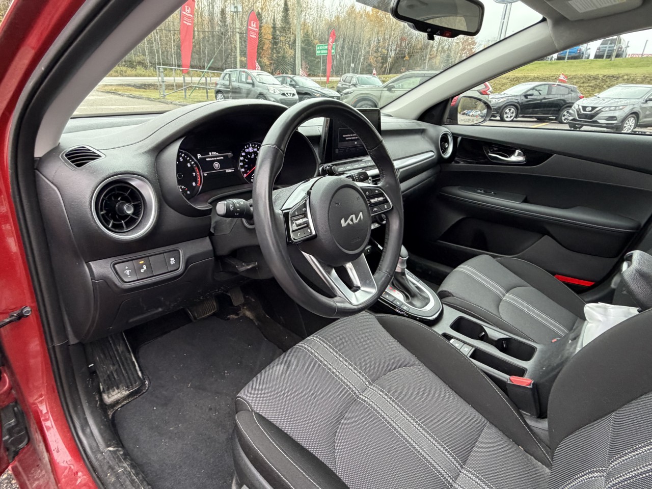 2023 Kia Forte - Image 5