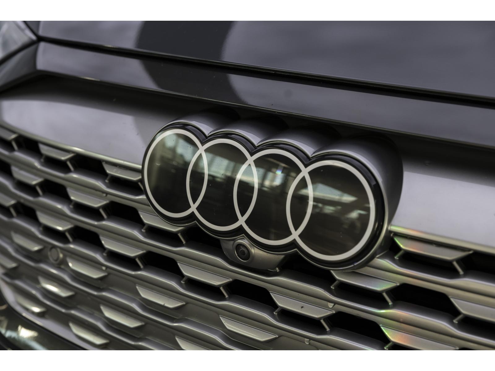 2024 Audi Q8 e-tron - Image 5