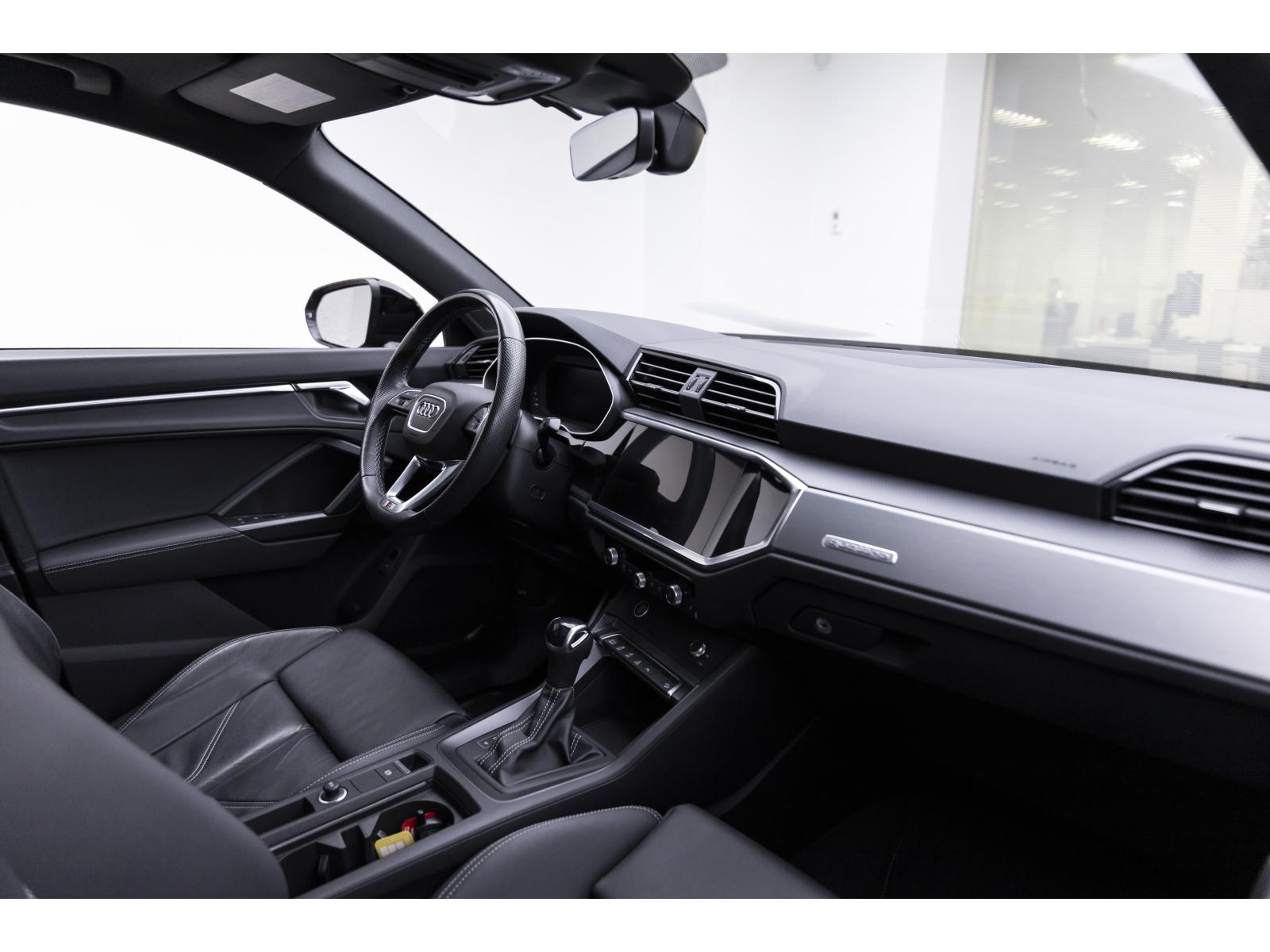 2023 Audi Q3 - Image 13