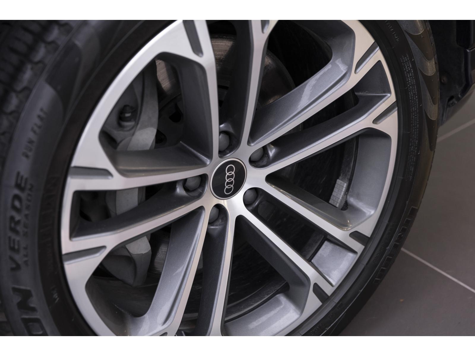 2025 Audi Q7 - Image 8