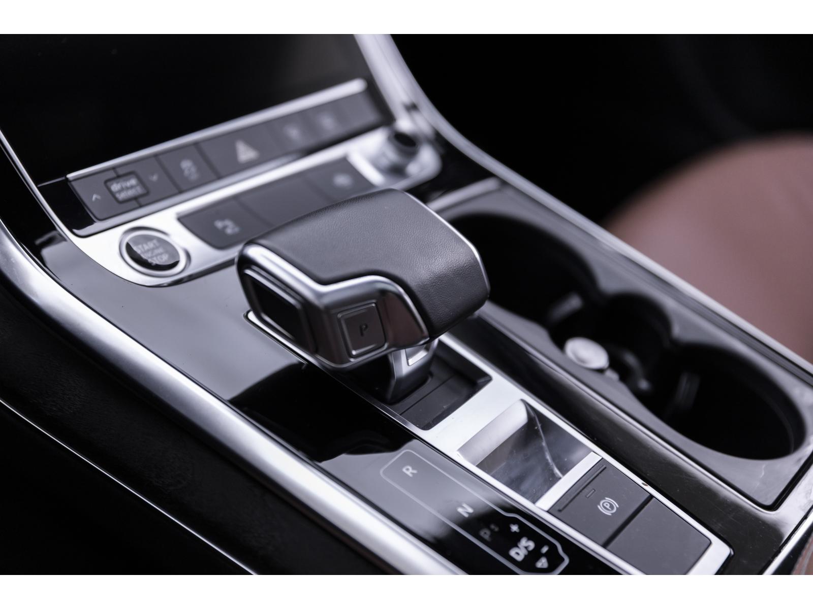 2025 Audi Q7 - Image 19