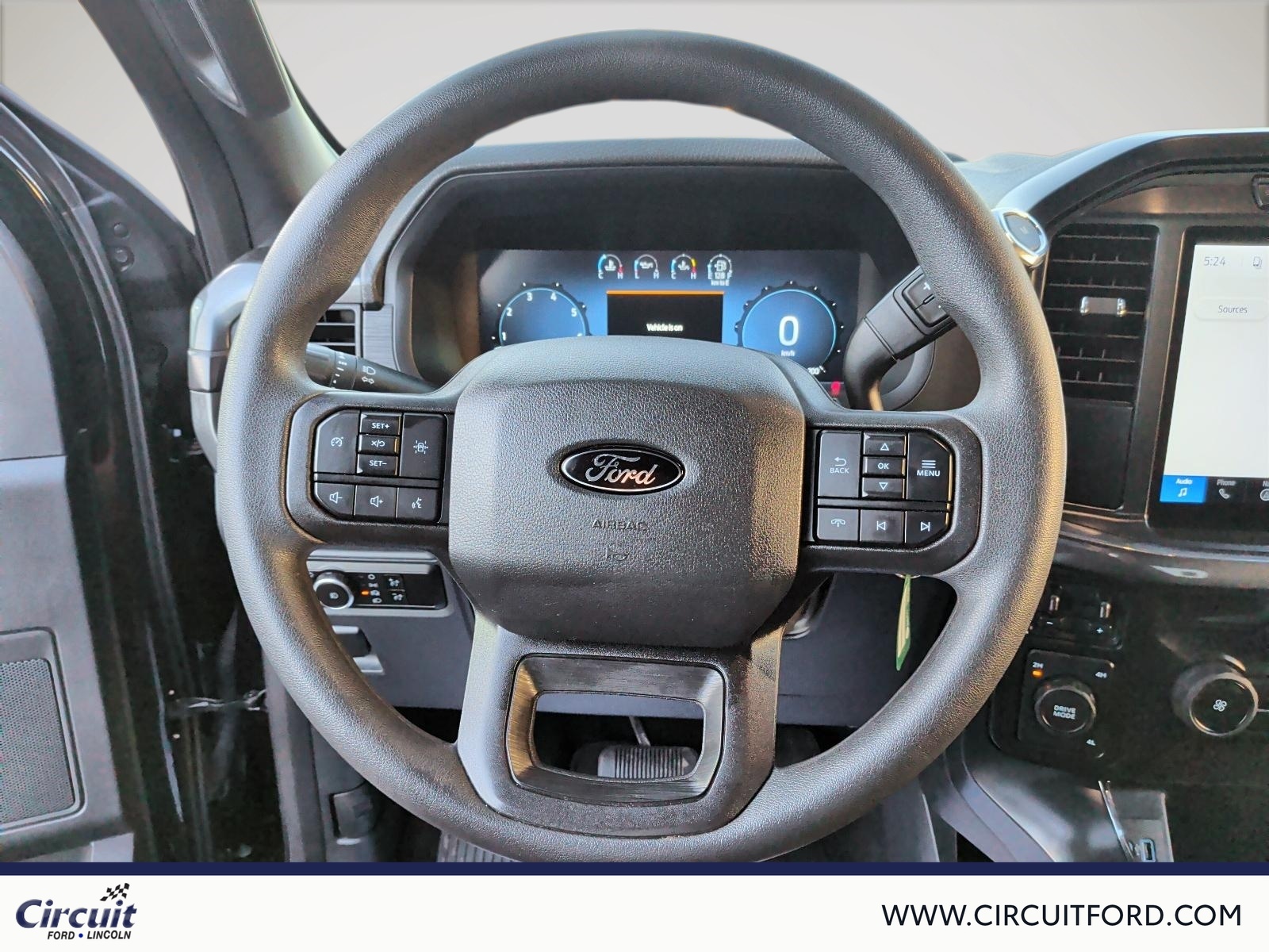 2024 Ford F-150 - Image 12