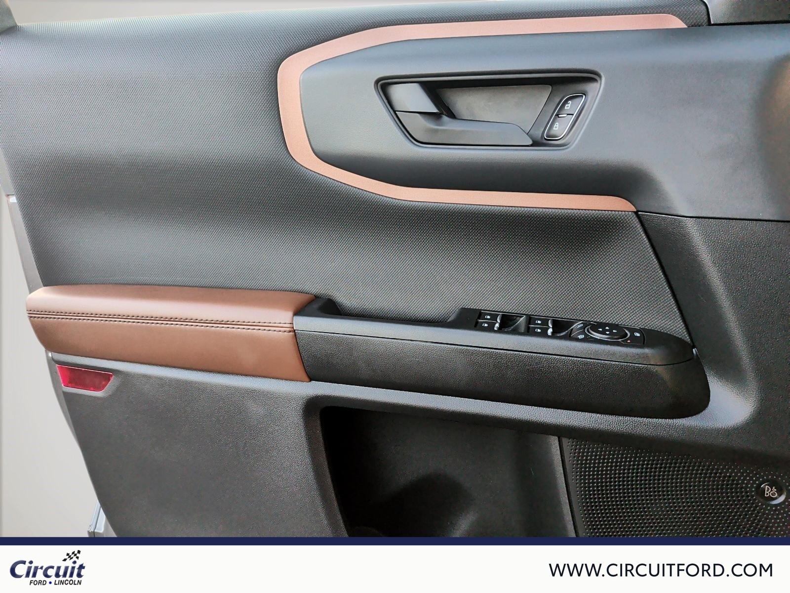 2022 Ford Bronco Sport - Image 11