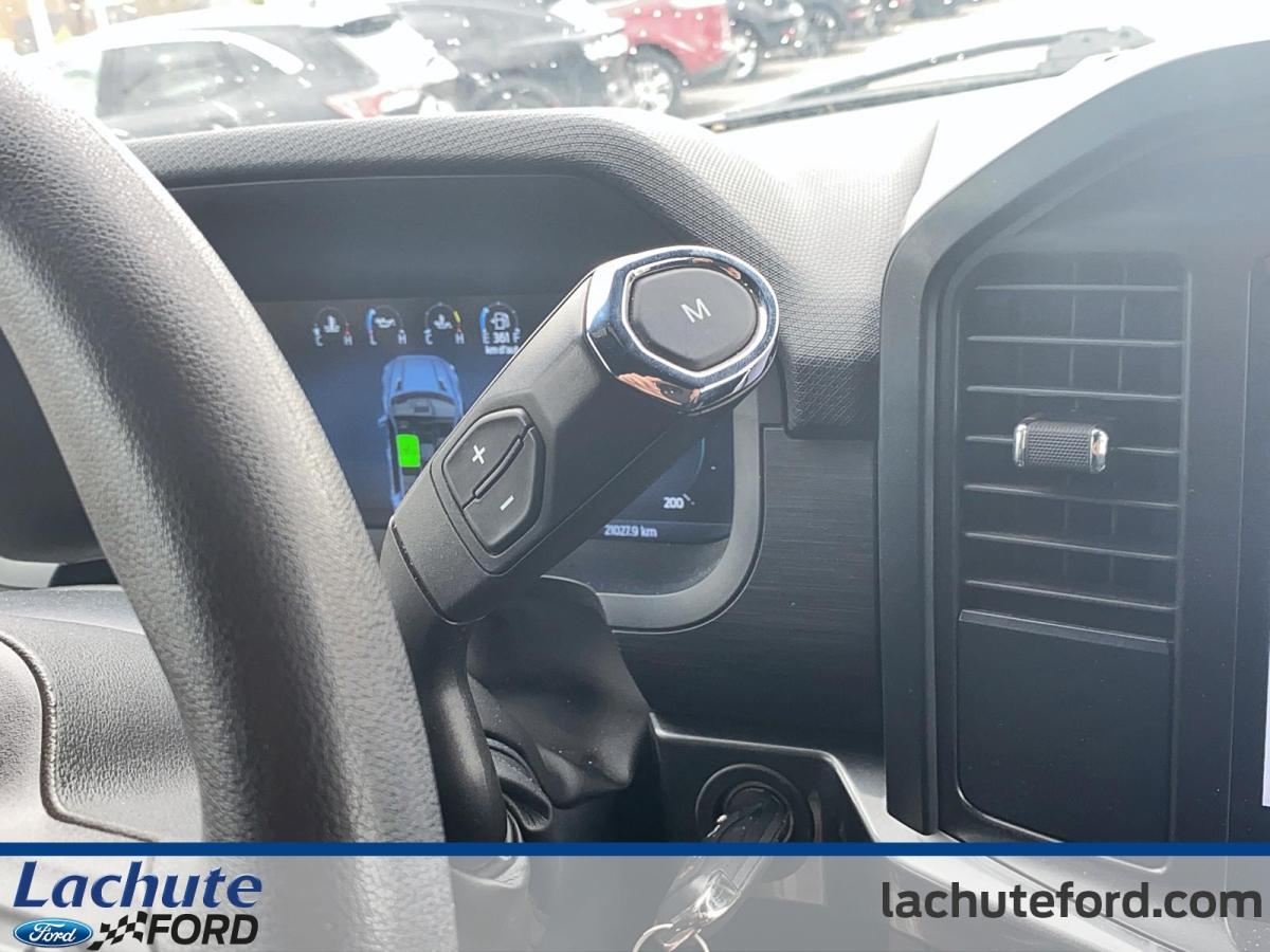 2025 Ford F-150 - Image 14