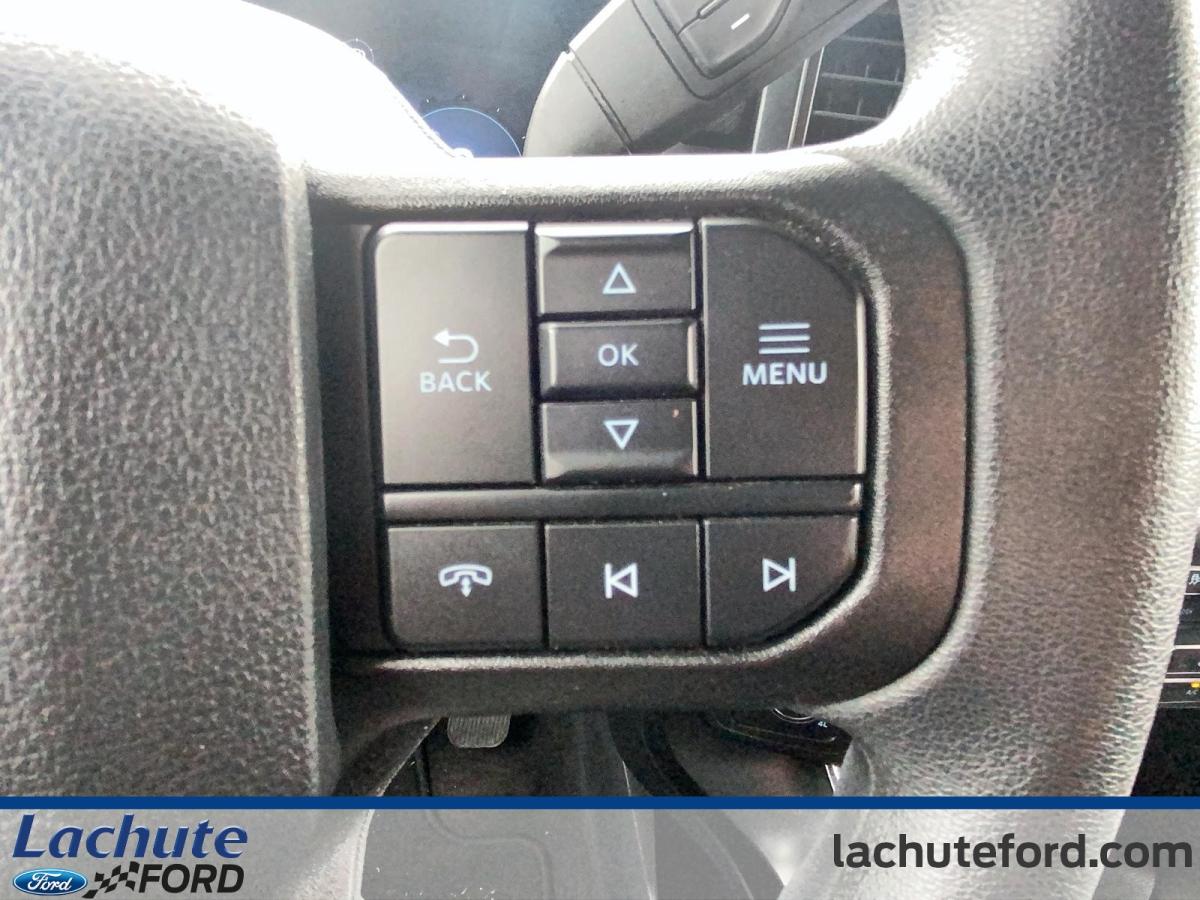 2025 Ford F-150 - Image 18